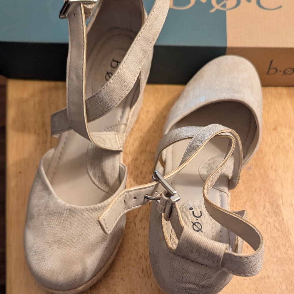 b.o.c. Gold Bree Flats
